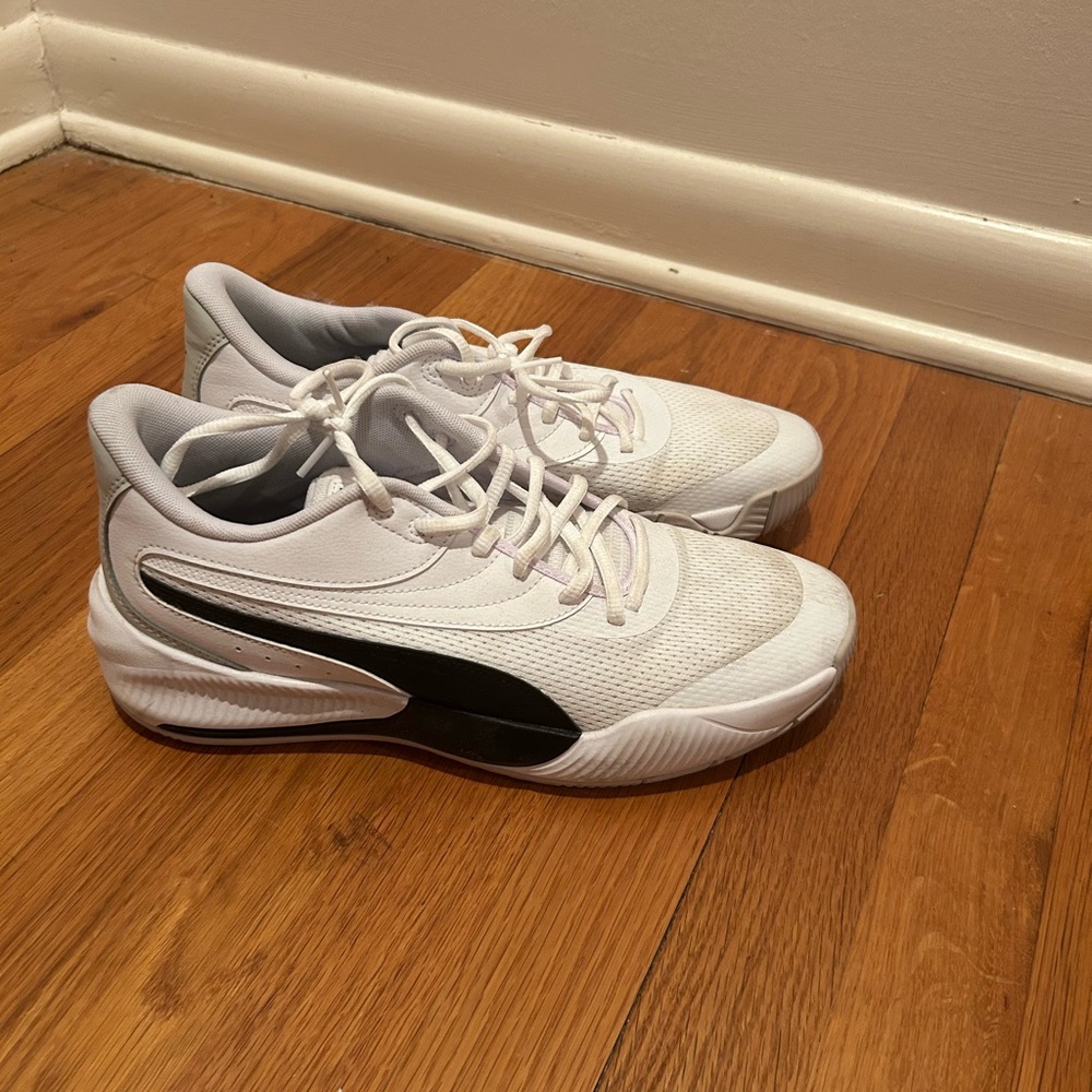Puma Men's size 10 basketball shoes